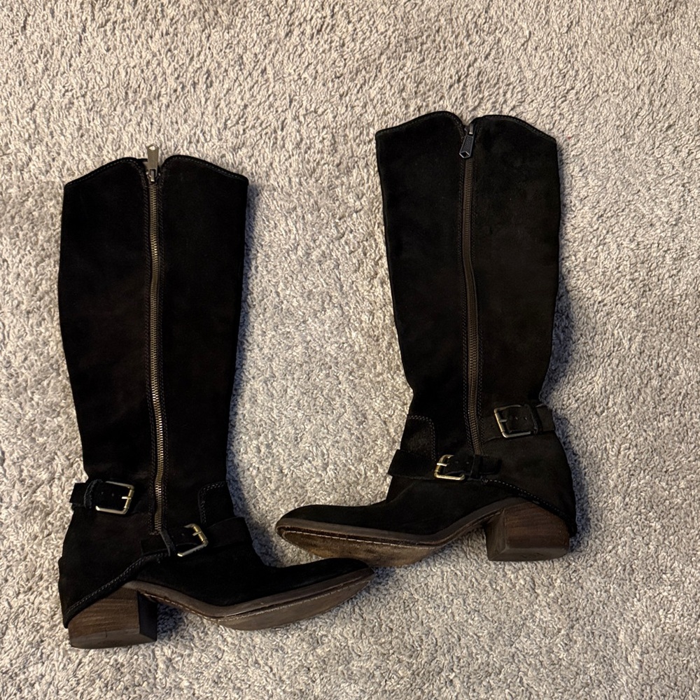 Donald J. Pliner dark brown suede Boots